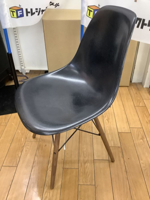 万能収納のキャビネット