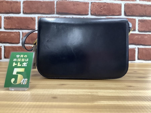 バッグのショルダーバッグ