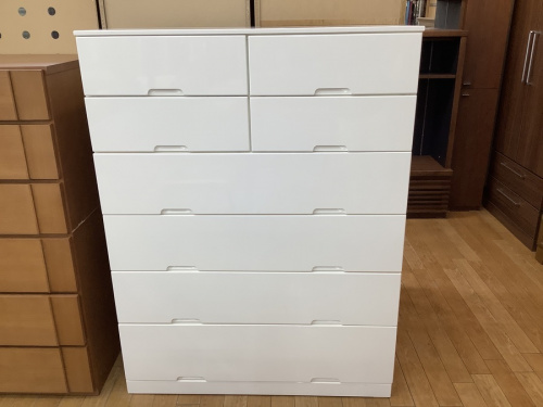 収納家具のチェスト