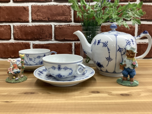 テーブルウェアの洋食器