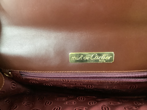 長札入れのCARTIER