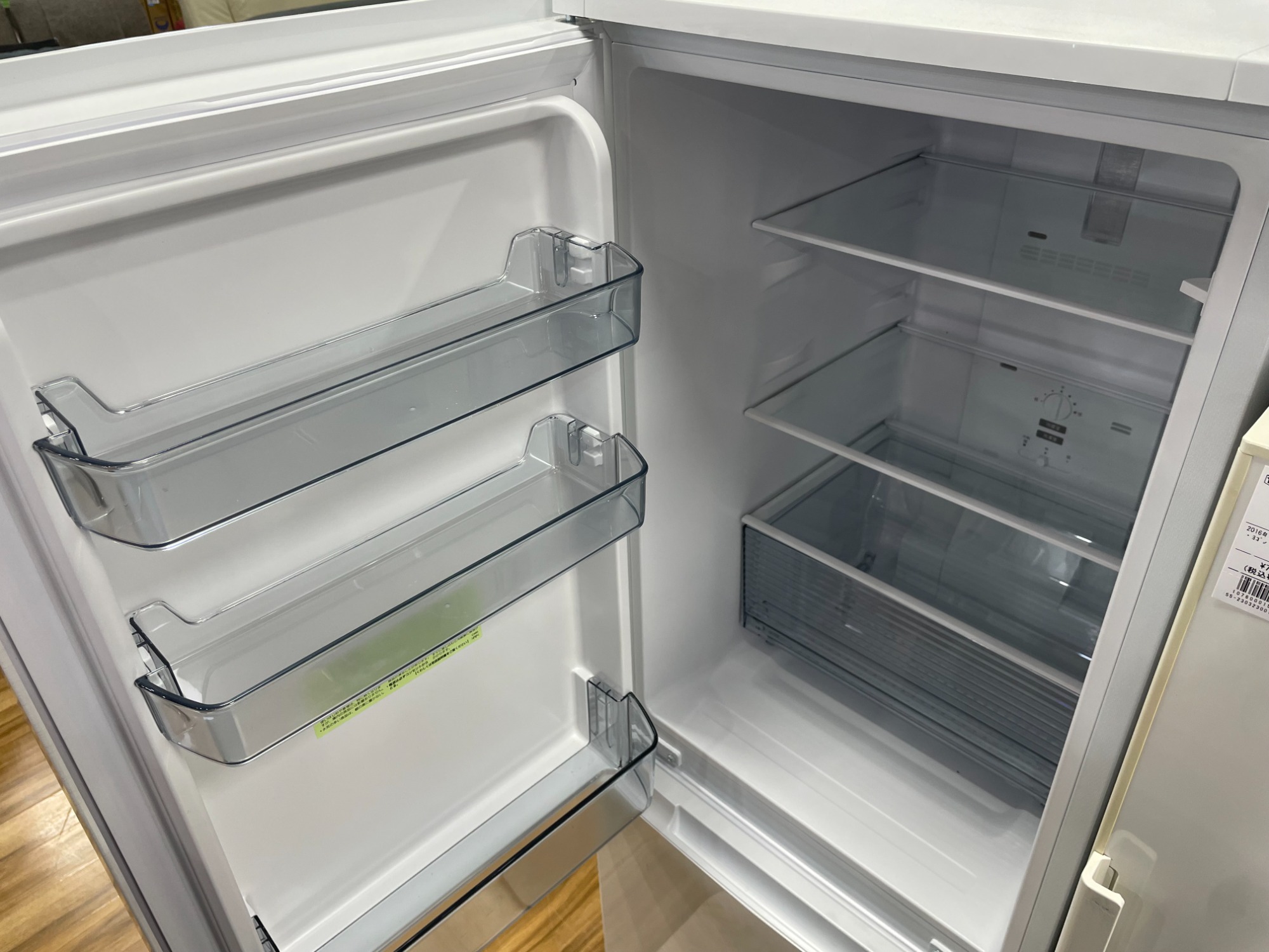 SHARP 2ドア冷蔵庫入荷 3839