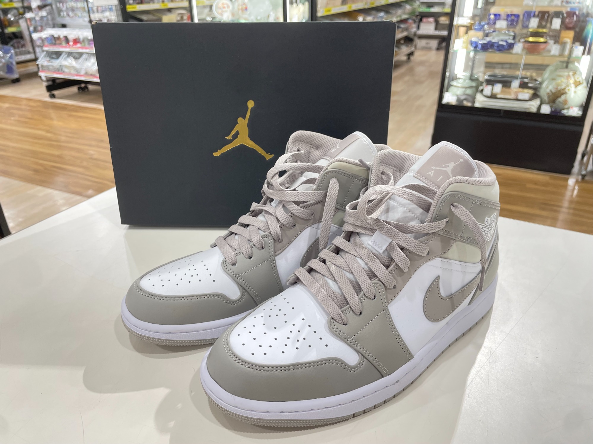 NIKE AIR JORDAN 1 MID LINEN 買取入荷いたしました!|2023年05 NIKE AIR JORDAN 1 MID LINEN 買取入荷いたしました!|2023年05