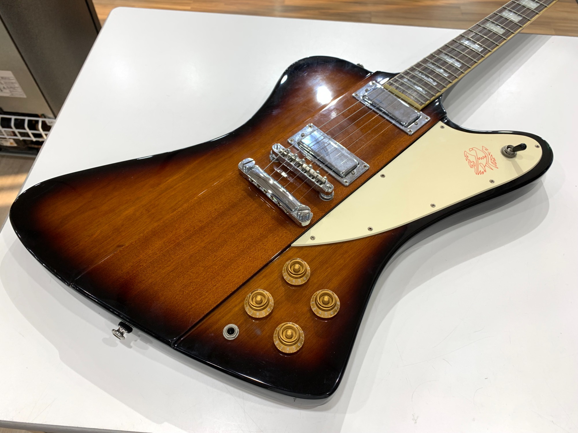 楽器買取強化中】Epiphone(エピフォン) Firebird Vintage Sunburst