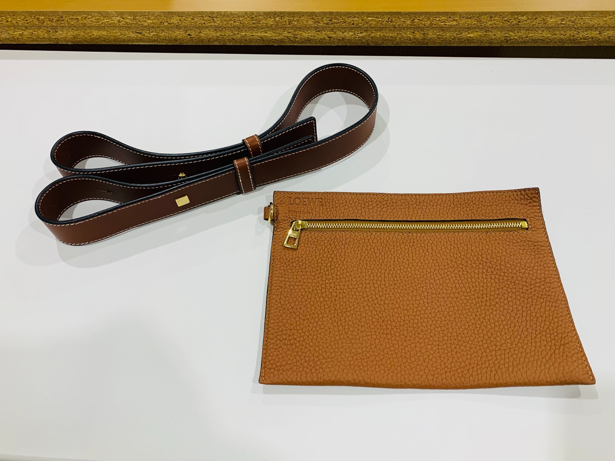 LOEWE/ロエベ】ハンモックバッグが買取入荷致しました!|2024年 LOEWE/ロエベ】ハンモックバッグが買取入荷致しました!|2024年