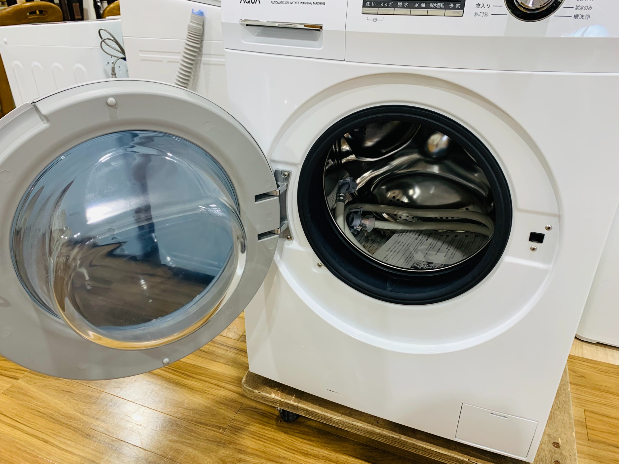 新入荷情報！【AQUA/アクア】ドラム式洗濯機AQW-FV800E が入荷したしま