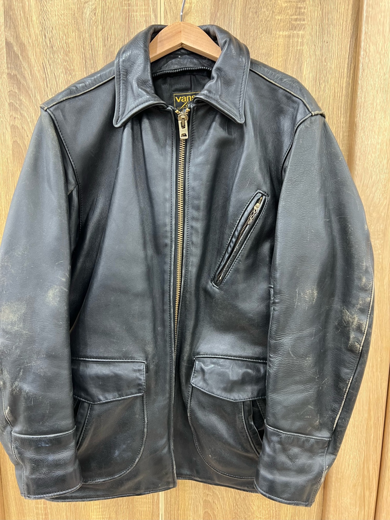 大人気！アメカジブランド【VANSON（バンソン）】のレザージャケットが