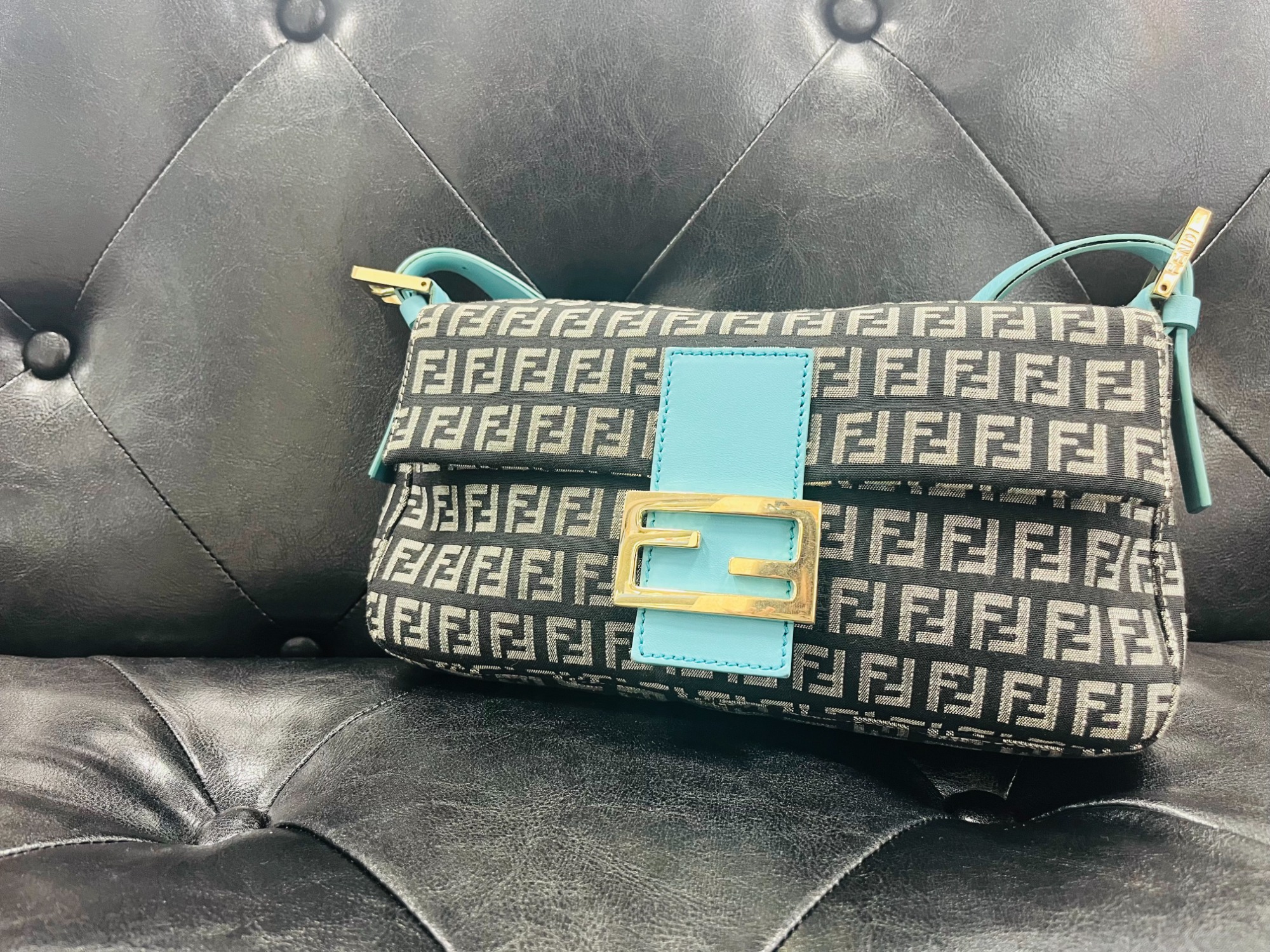 【だんご】Fendi フェンディ マンマバケット ミニバッグ ズッキーノ柄 FENDI/フェンディ】ズッキーノ柄マンマバケットが買取入荷致し