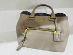 PRADA / プラダ】2WAYトートバッグ｜上品なグレージュカラーが日常に