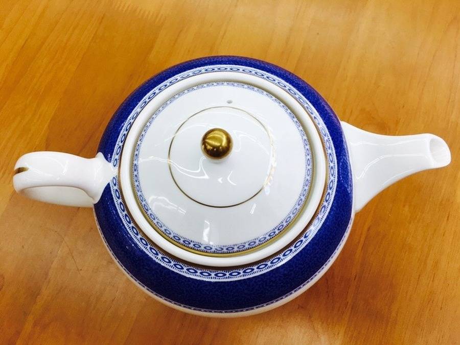 Wedgwood [ティーポット/METALLISED] のご紹介！【春日部店