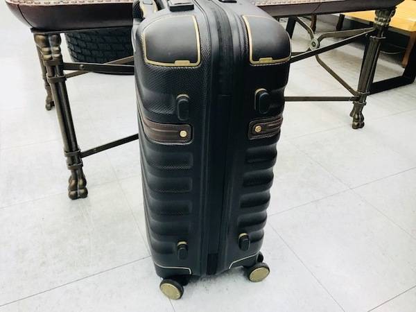 SAMSONITE BLACK LABEL「スーツケース」入荷！【春日部店