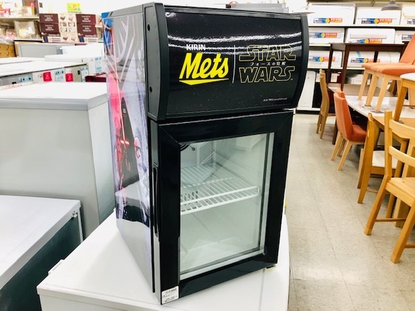 100台限定？！ スターウォーズ冷蔵ショーケースが入荷いたしました