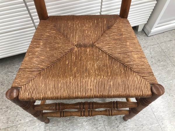 アントステラ スモールラダーバックサイドチェア Auntstella's（アントステラ） ラダーバックチェアが入荷しま