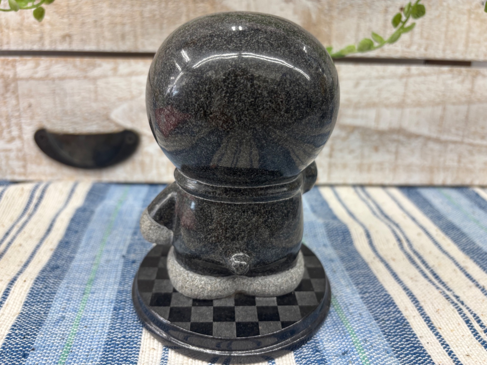 8月8月はリユースの日！ドラえもんのスタチュー買取入荷しました