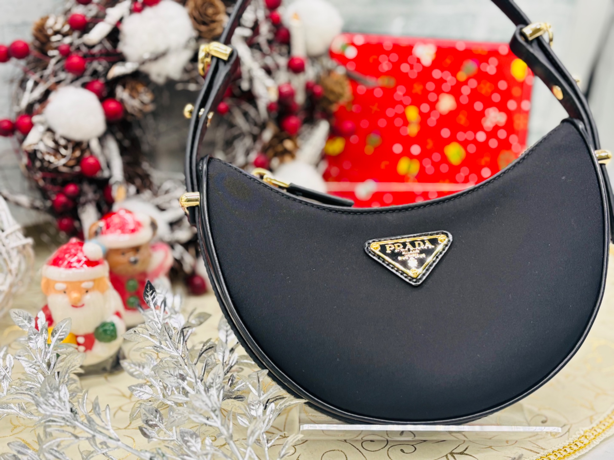 PRADA/プラダ】ショルダーバッグ アーケ 買取入荷いたしました