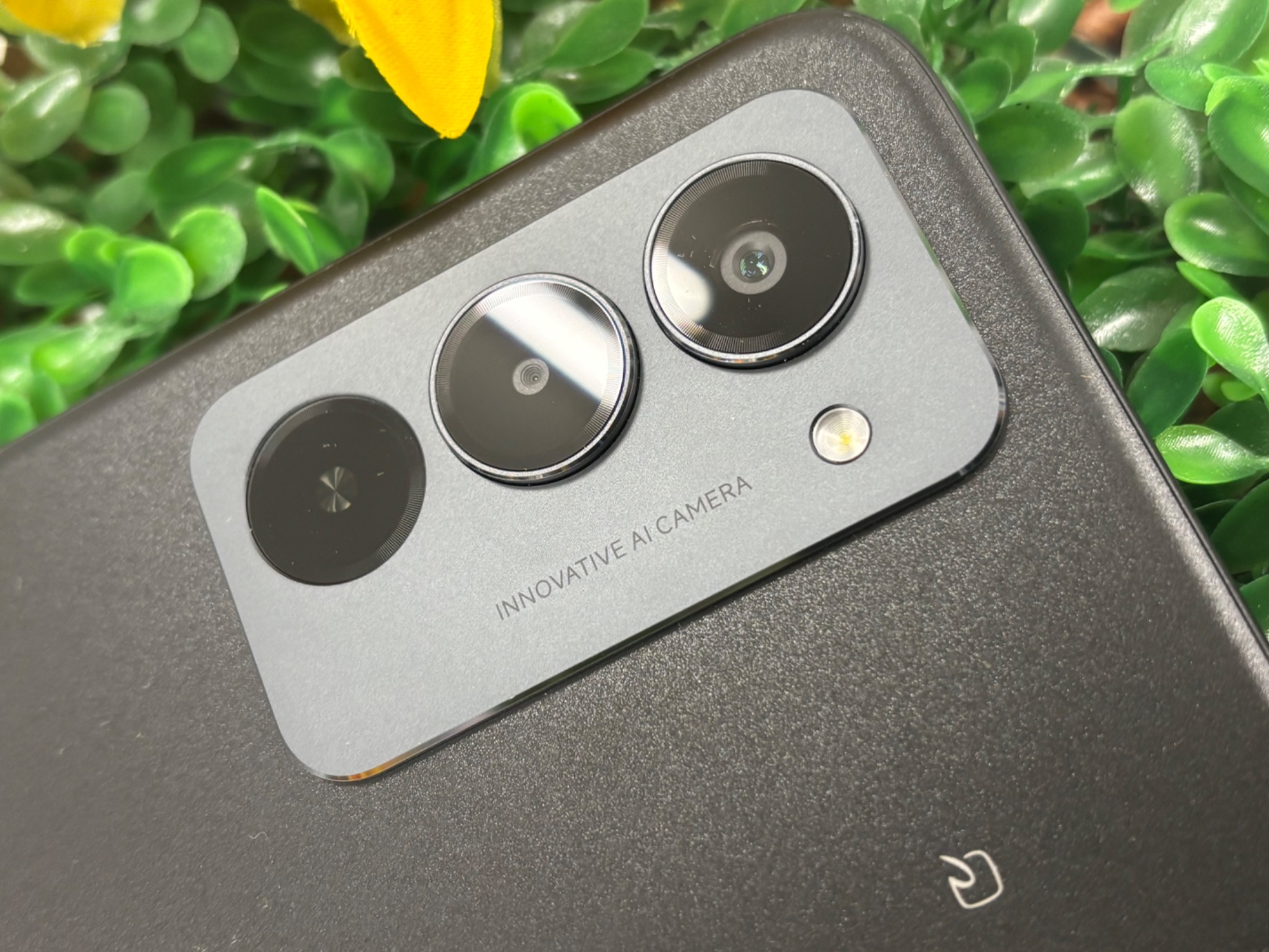 Xiaomi / シャオミ】スマートフォン Redmi 15 5G A501XM｜128GBの余裕