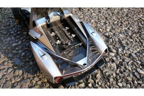 ミニカーのラジコン