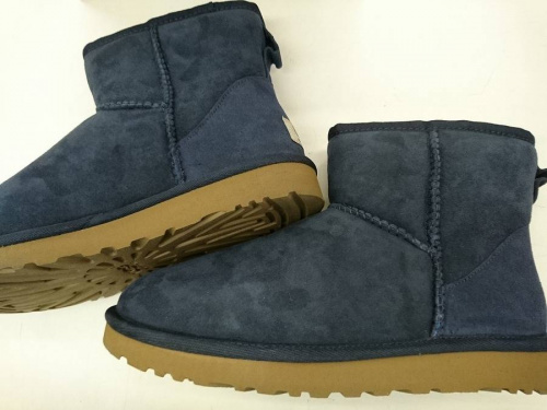 ブーツのアグ（ＵＧＧ）