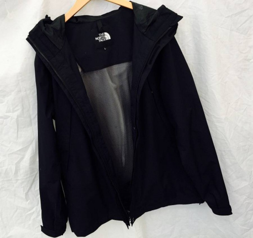 衣類の春日部店新入荷