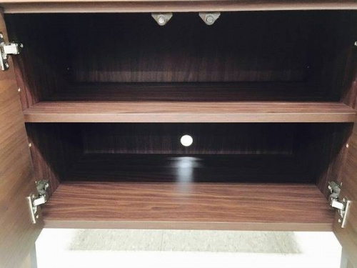 サイドボードの家具