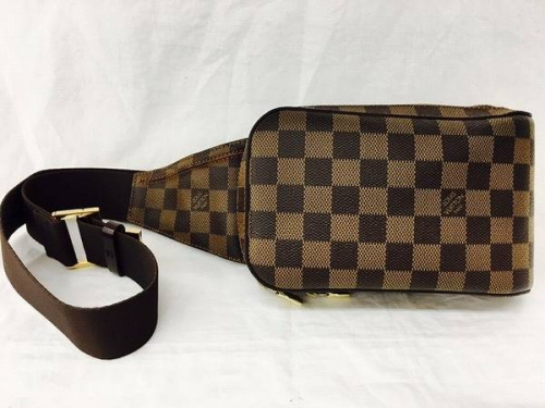 ブランド・ラグジュアリーのルイヴィトン（LOUIS VUITTON）