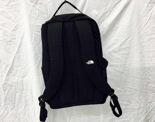 メトロデイバッグの衣類