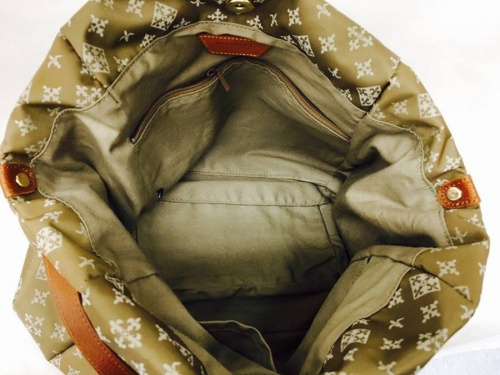 ハンドバッグの雑貨