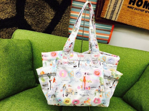 バッグのLeSportsac