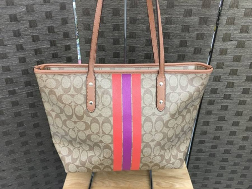 コーチ(COACH)のシグネチャー
