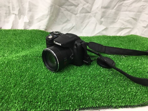 デジタルカメラのキャノン（Canon）