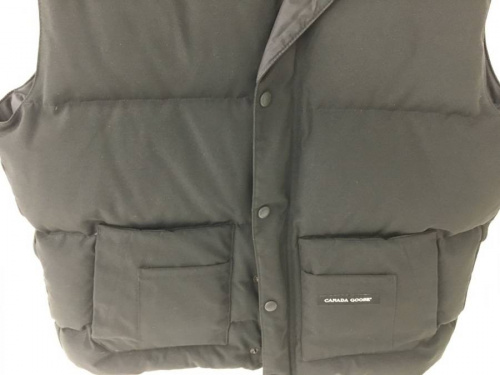 カナダグース(CANADA GOOSE)のカナダグース