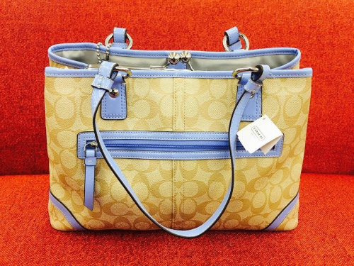 コーチ（COACH）のトートバッグ