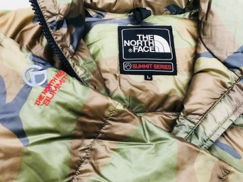 ジャケットのノースフェイス（THE NORTH FACE）
