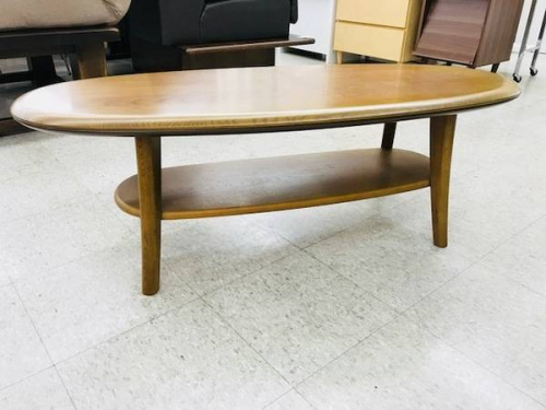 家具・インテリアのテーブル