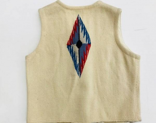 アウターのチマヨベスト