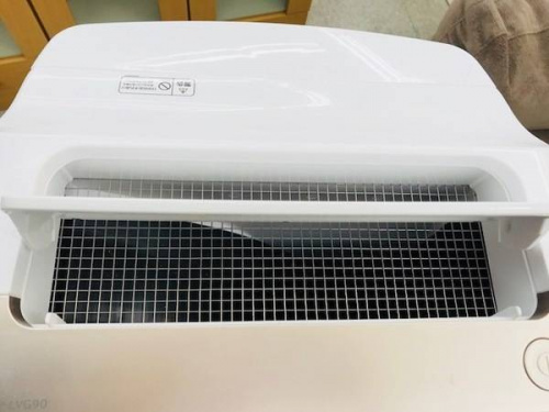 空気清浄機のHITACHI