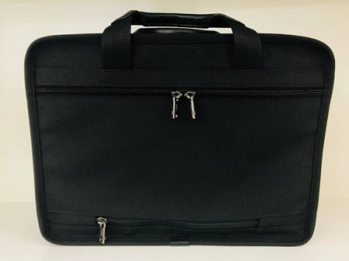 バッグのトゥミ（TUMI）