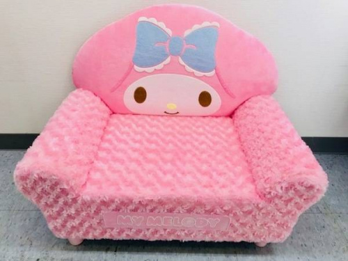 家具のソファ