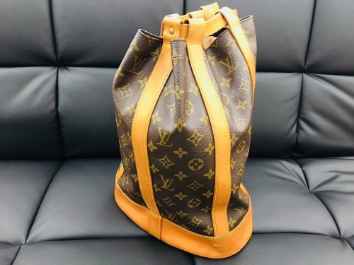ブランド・ラグジュアリーのLOUIS VUITTON