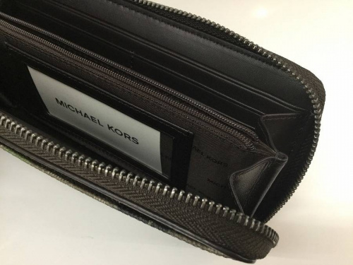 財布のリュック