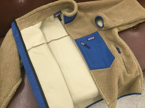 ジャケットのパタゴニア