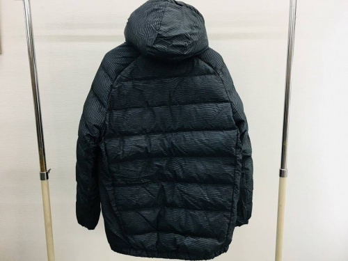 ジャケットのダウンジェット