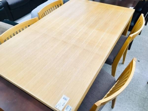 家具のダイニングセット