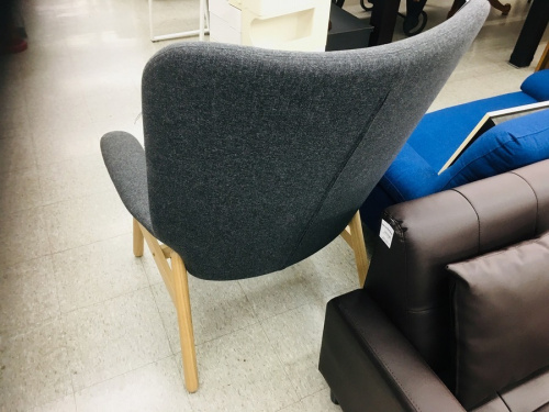 ブランドの家具