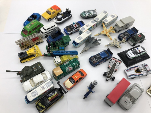 ミニカーのミニカー