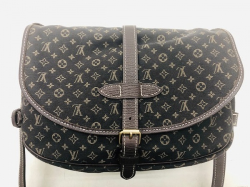 バッグのＬＯＵＩＳＶＵＩＴＴＯＮ