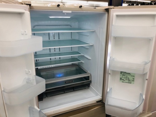 冷蔵庫の6ドア冷蔵庫