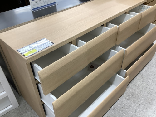 イス　テーブル　ダイニング　チェスト　食器棚　カップボード　レンジボード　ソファー　チェアの買取　リサイクル　中古