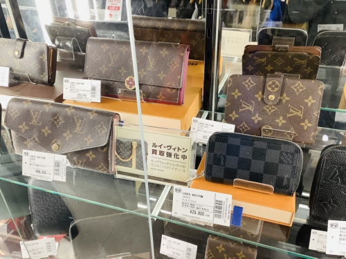 古着 衣類 洋服の家具 家電 雑貨 食器 贈答品