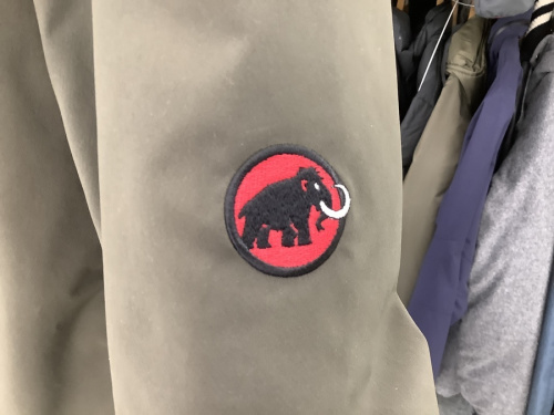ジャケットのMAMMUT　マムート
